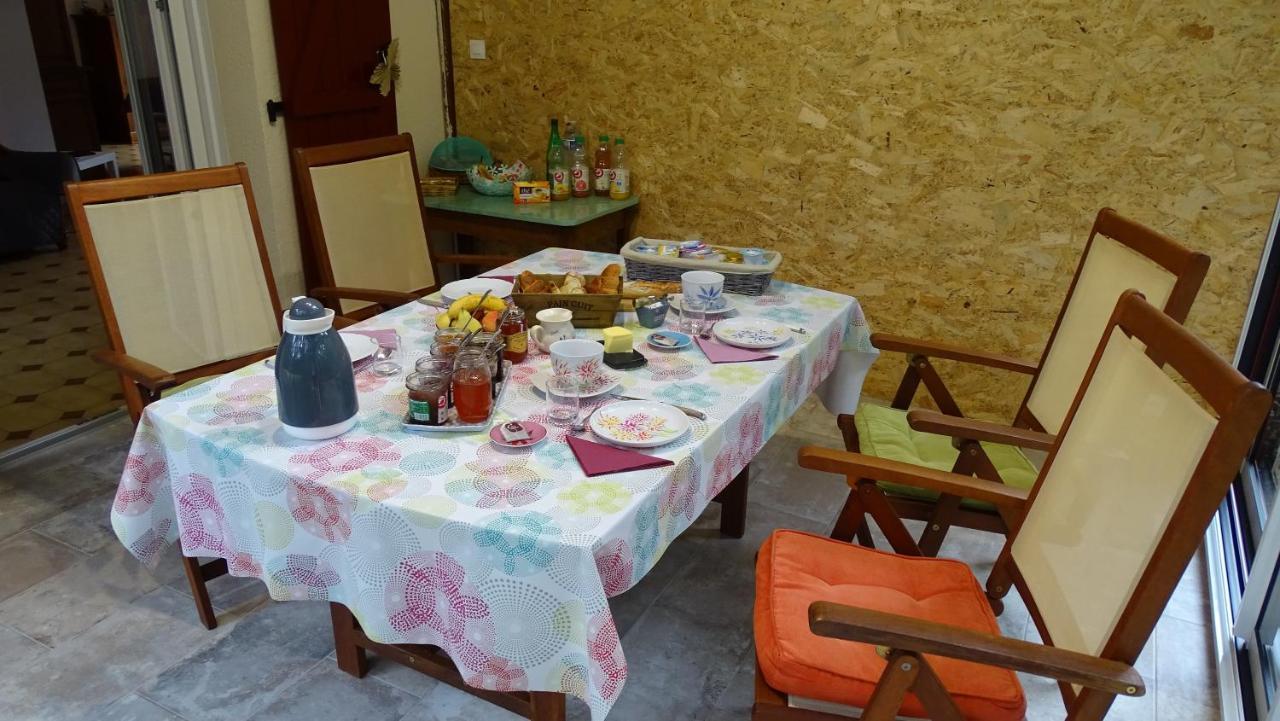 Chambres De Montheard La Bazoge Εξωτερικό φωτογραφία
